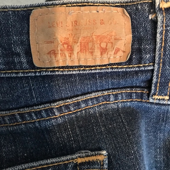 Levi Bootcut Jeans - Picture 6 of 9